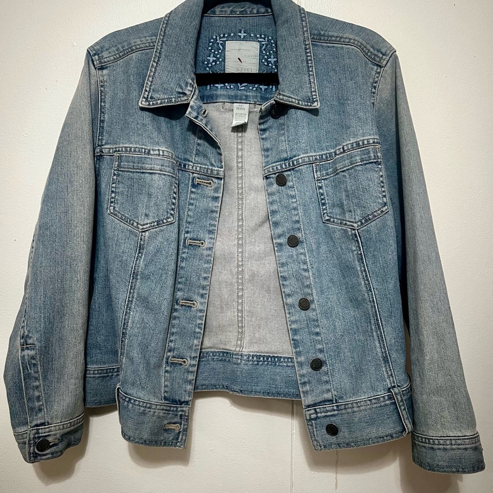 J Jill denim jean jacket size Medium Petite